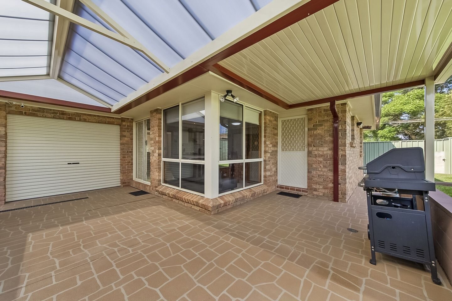 4 Spinosa Place, Glenmore Park Sold by Response Real Estate Penrith - image 1