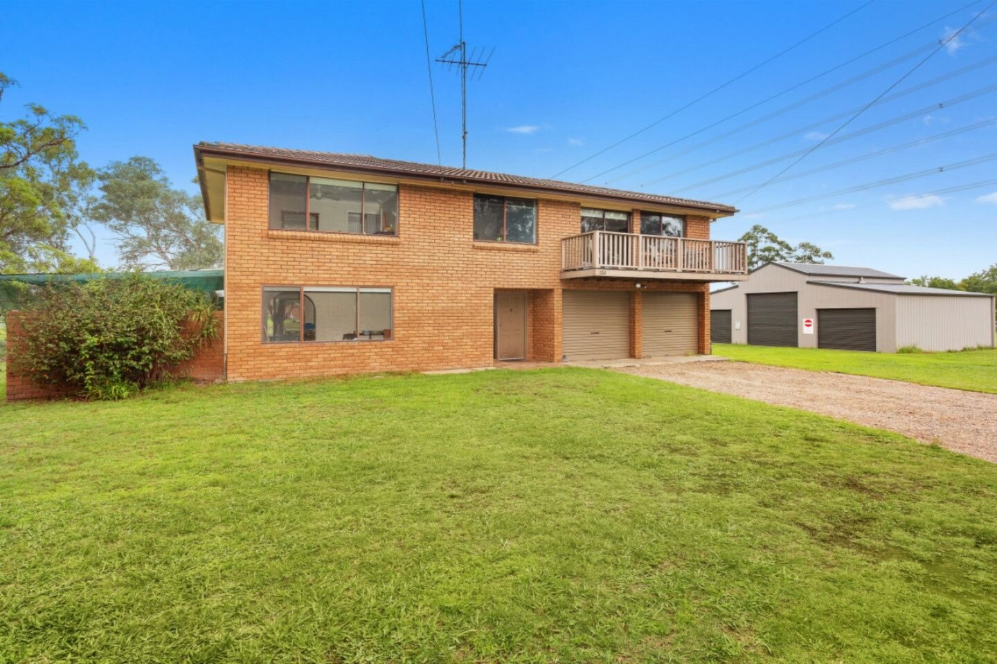 Oakville Sold by ResponseRE - image 1