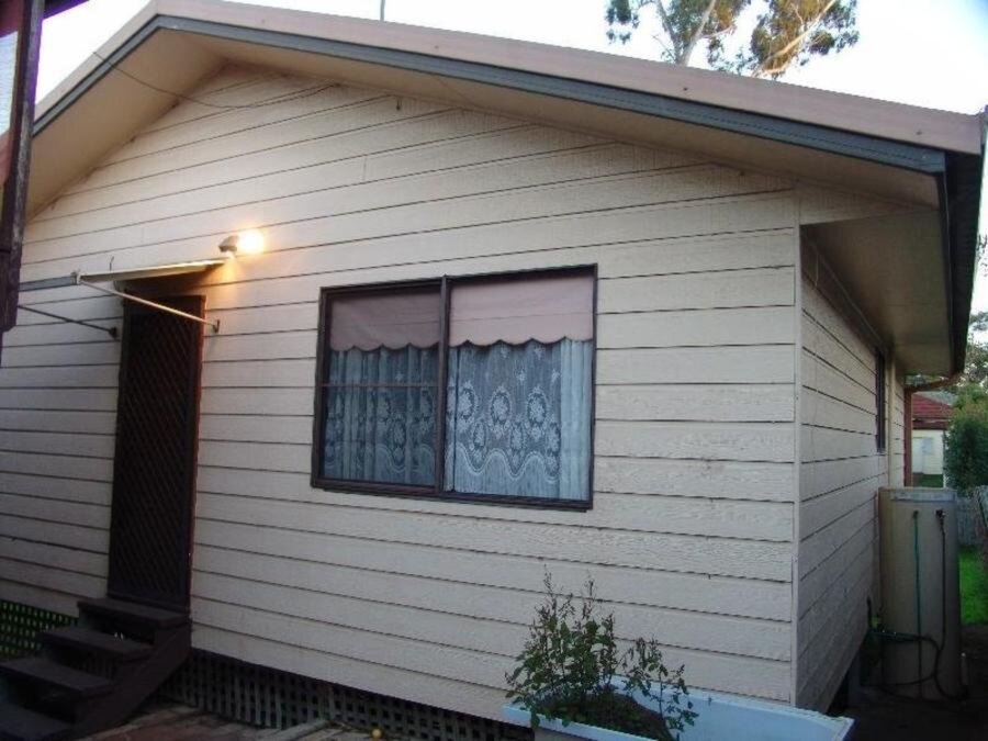 12 Dundee Street, Cambridge Park Sold by Response Real Estate Penrith - image 1