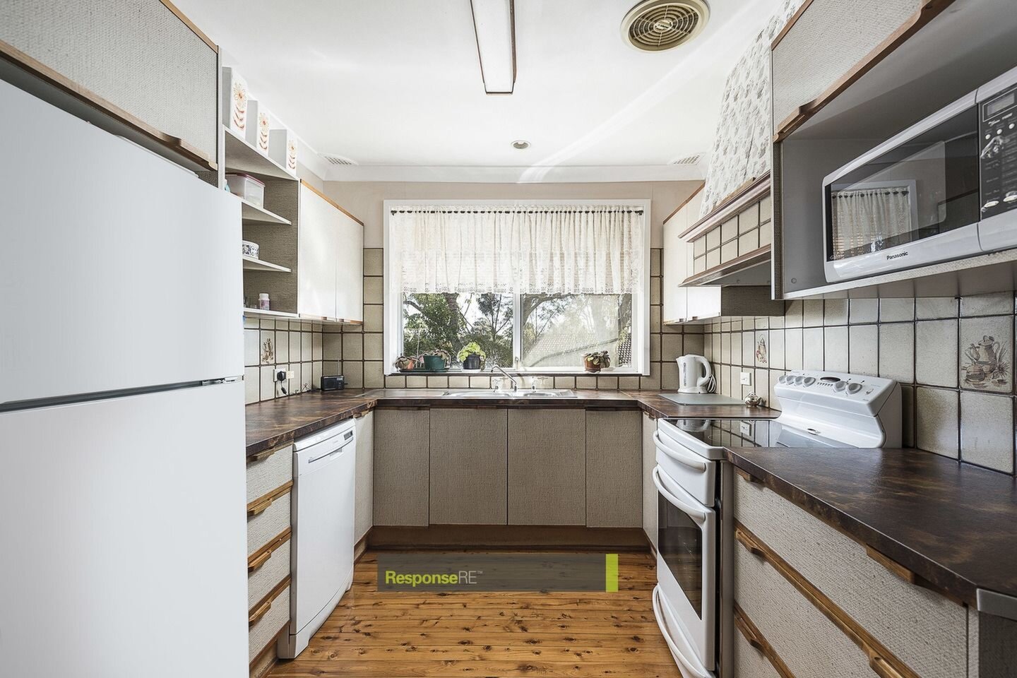 12 Meehan Place, Baulkham Hills Sold by ResponseRE Walsh Sullivan Baulkham Hills - image 1
