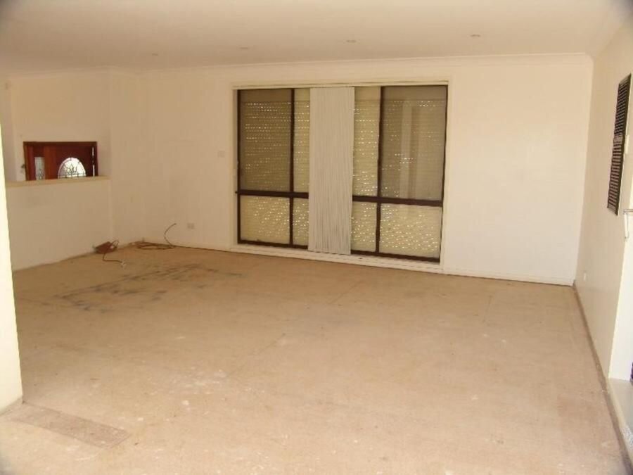 1 Grandis Place, Kingswood Sold by Response Real Estate Penrith - image 1