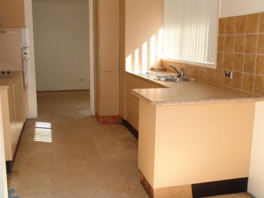 1 Grandis Place, Kingswood Sold by Response Real Estate Penrith - image 1