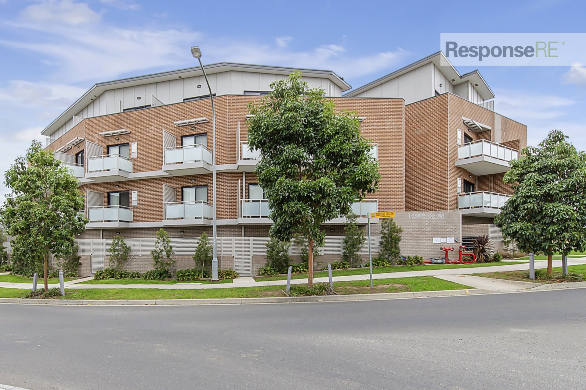 27/2 Glenmore Ridge Drive, Glenmore Park Sold by Response Real Estate Penrith - image 1