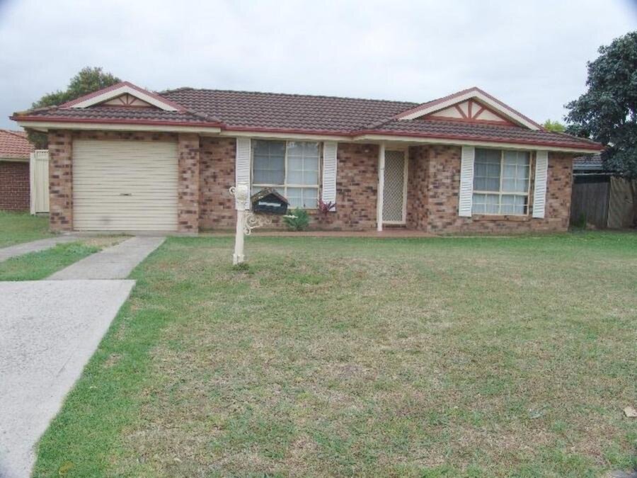 29 Sandpiper Crescent, Claremont Meadows Sold by Response Real Estate Penrith - image 1