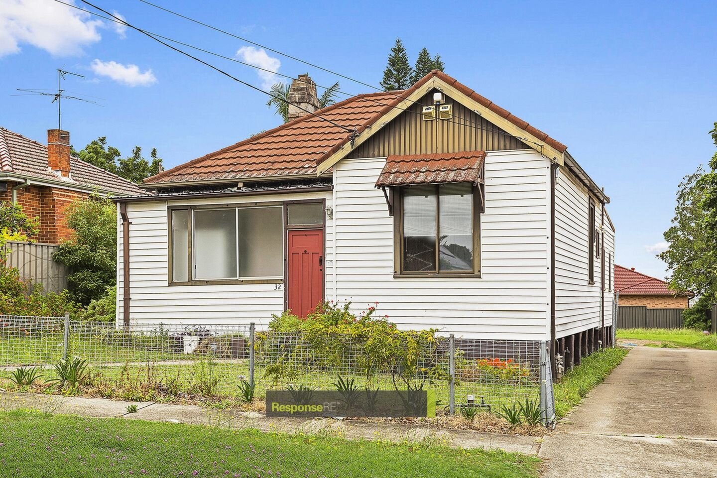 32 Woodlands Street, Baulkham Hills Sold by ResponseRE Walsh Sullivan Baulkham Hills - image 1