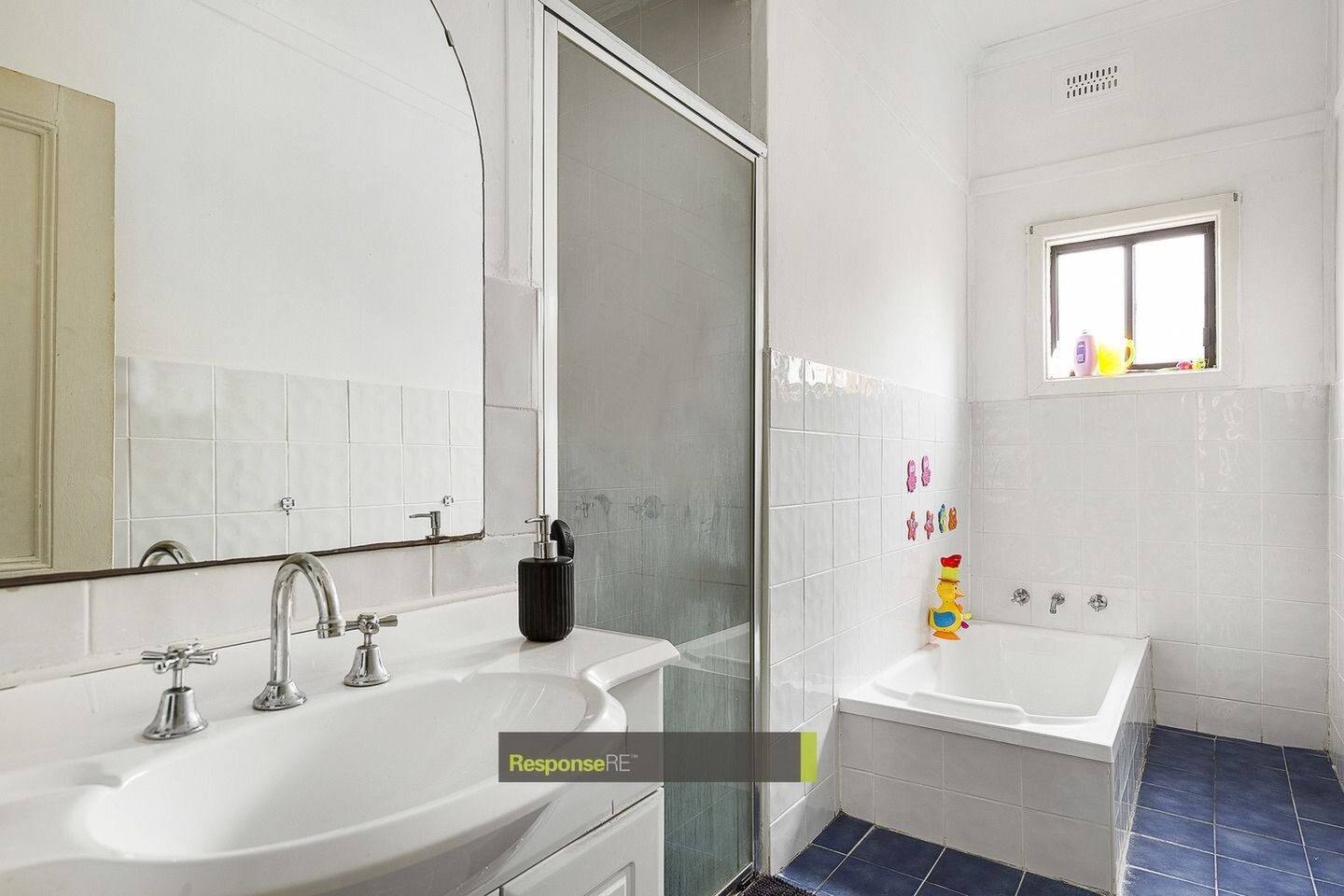 32 Woodlands Street, Baulkham Hills Sold by ResponseRE Walsh Sullivan Baulkham Hills - image 1