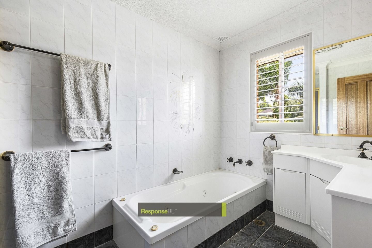 6 Callistemon Close, Baulkham Hills Sold by ResponseRE Walsh Sullivan Northmead - image 1