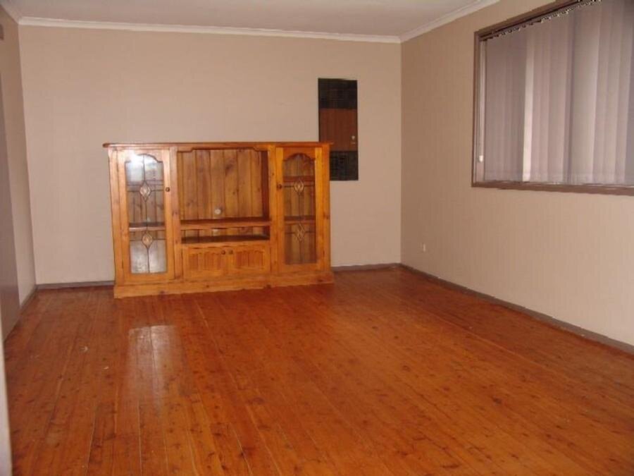 87 Newham Drive, Cambridge Gardens Sold by Response Real Estate Penrith - image 1