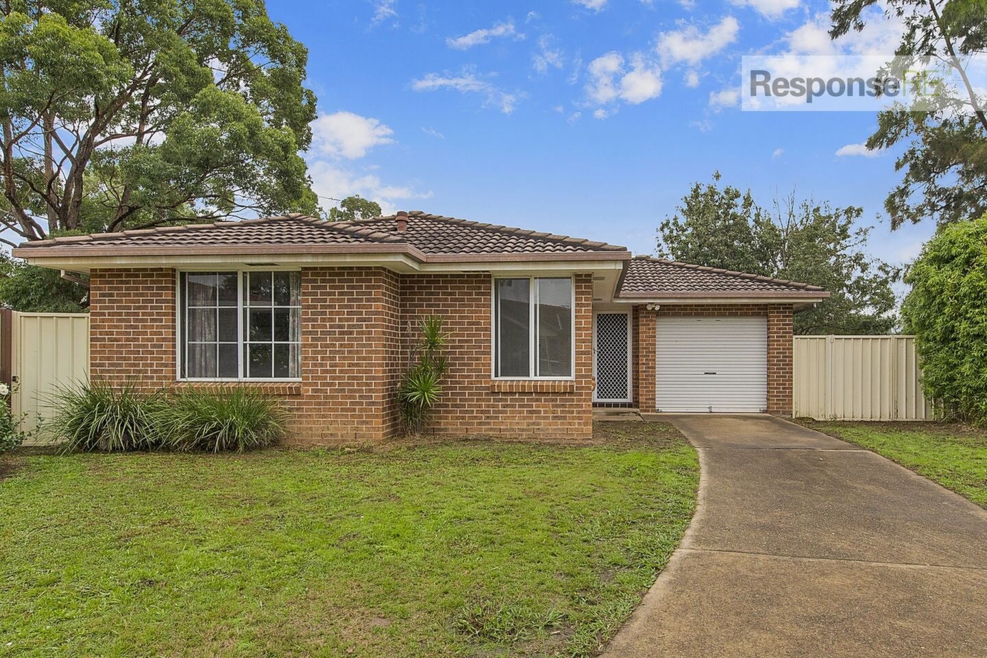 5/2 Werona Avenue, Claremont Meadows Sold by Response Real Estate Penrith - image 1