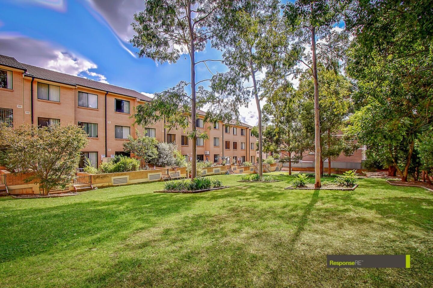 16/16-24 Lydbrook Street, Westmead Sold by ResponseRE - image 1