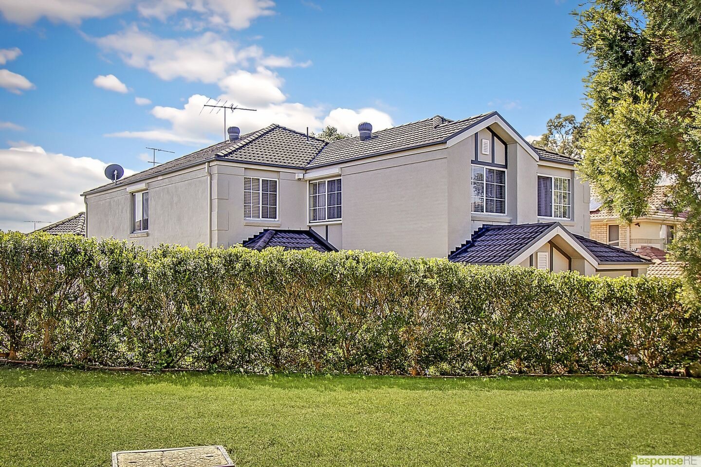 4 Zenith Court, Glenwood Sold by ResponseRE - image 1
