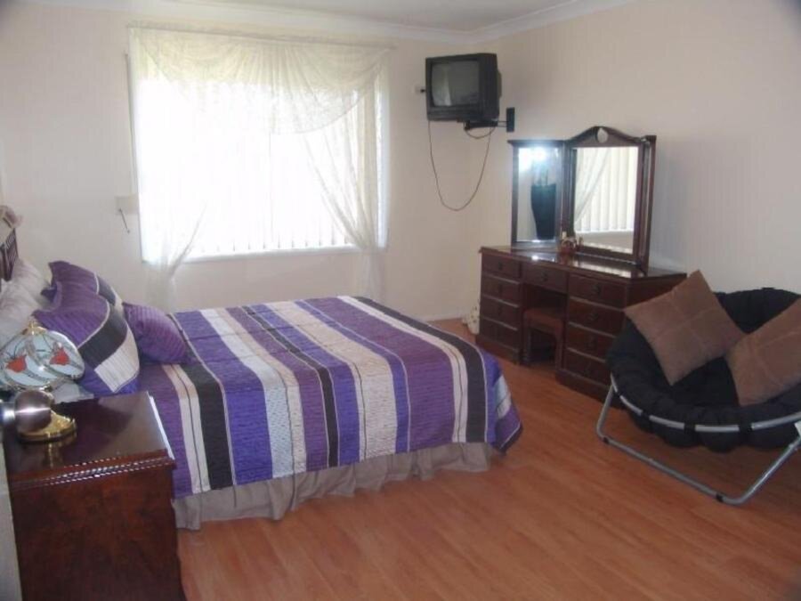 23 Myrtle Road, Claremont Meadows Sold by Response Real Estate Penrith - image 1