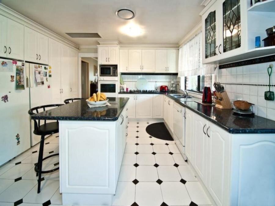 60 Coonawarra Drive, St Clair Sold by Response Real Estate Penrith - image 1