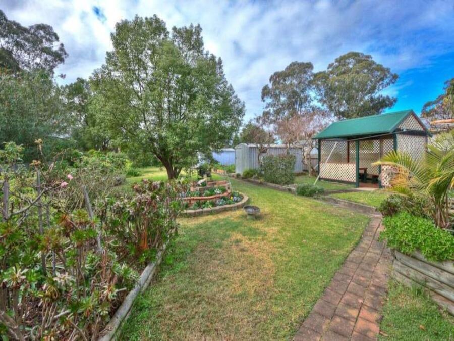 16 Cam Street, Cambridge Park Sold by Response Real Estate Penrith - image 1