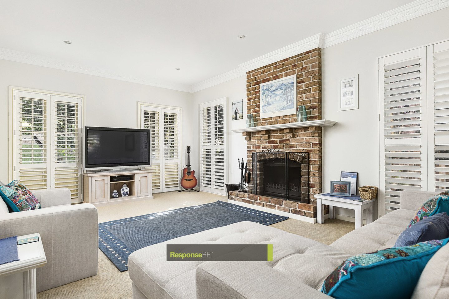 11 Cottonwood Place, Castle Hill Sold by ResponseRE Walsh Sullivan Northmead - image 1