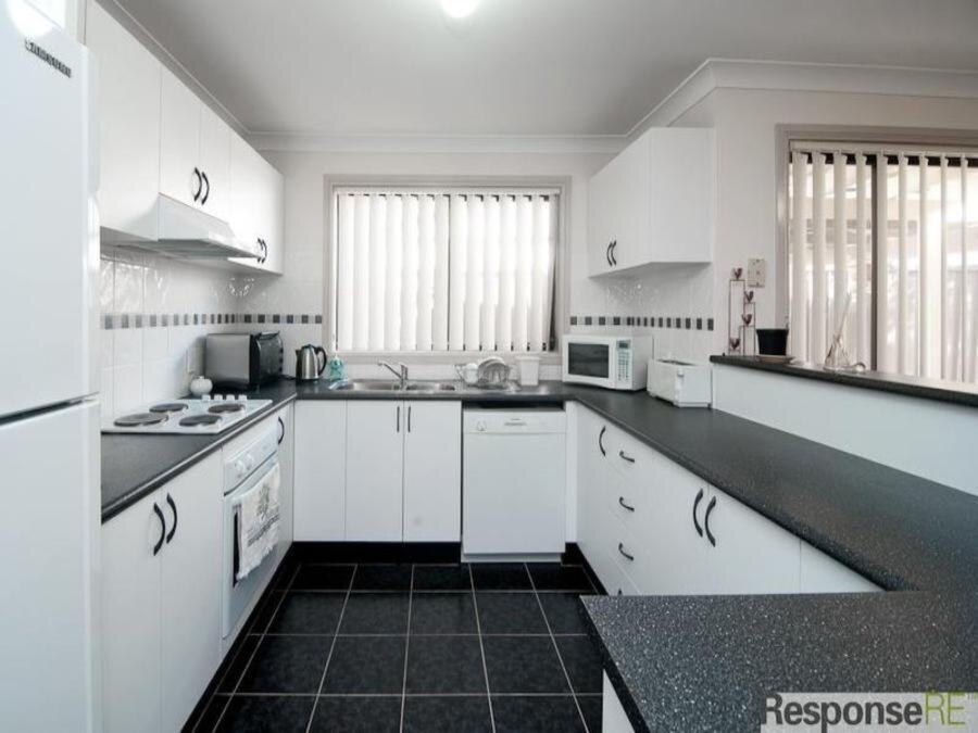1/42 Park Avenue, Kingswood Sold by Response Real Estate Penrith - image 1
