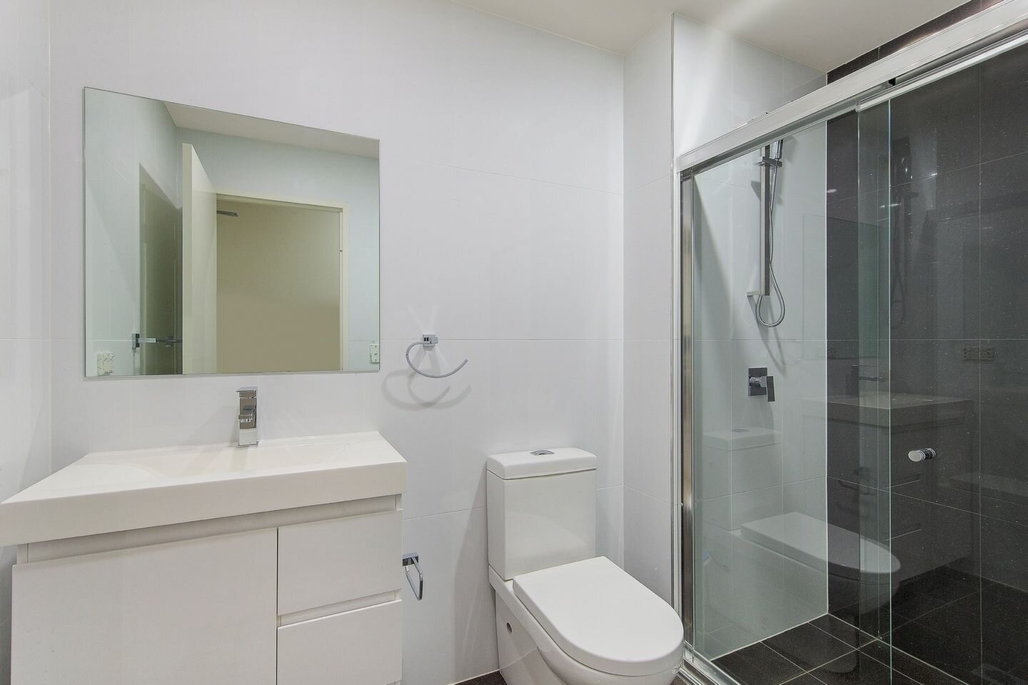L37,607/240-250 Great Western Highway, Kingswood Sold by Response Real Estate Penrith - image 1