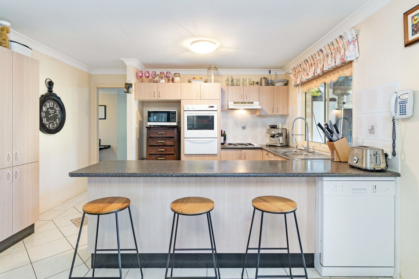 18 Silvertop Close, Glenwood Sold by ResponseRE - image 1