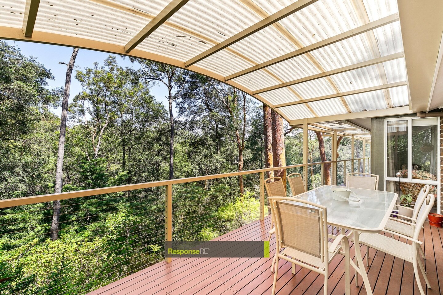 7 Knight Place, Castle Hill Sold by ResponseRE Walsh Sullivan Baulkham Hills - image 1