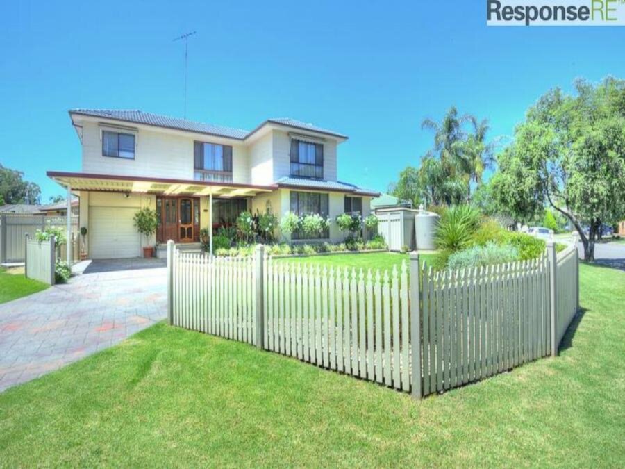 48 Tanbark Circuit, Werrington Downs Sold by Response Real Estate Penrith - image 1