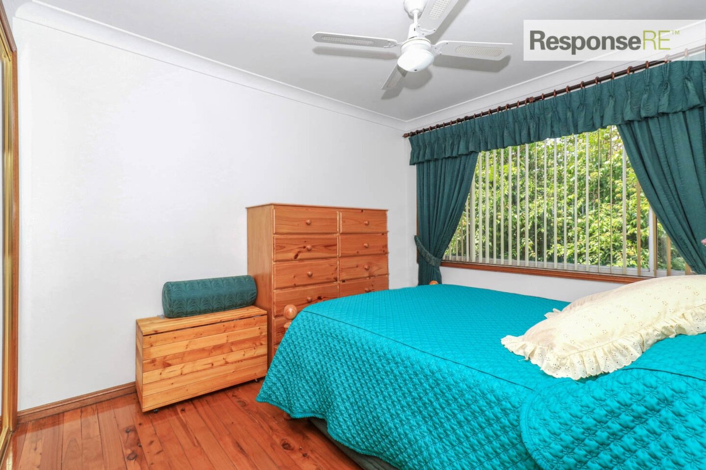 9 Damien Avenue, South Penrith Sold by Response Real Estate Penrith - image 1