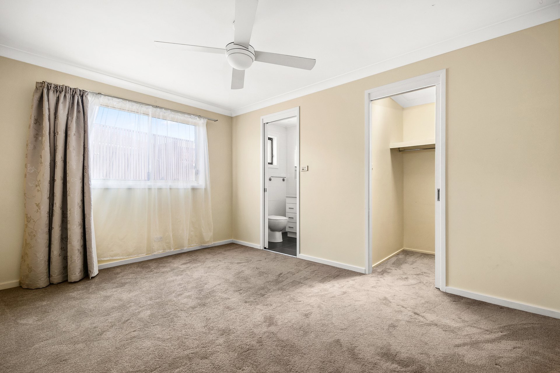 5A Solander Road, Kings Langley Leased by ResponseRE Walsh Sullivan Baulkham Hills - image 1