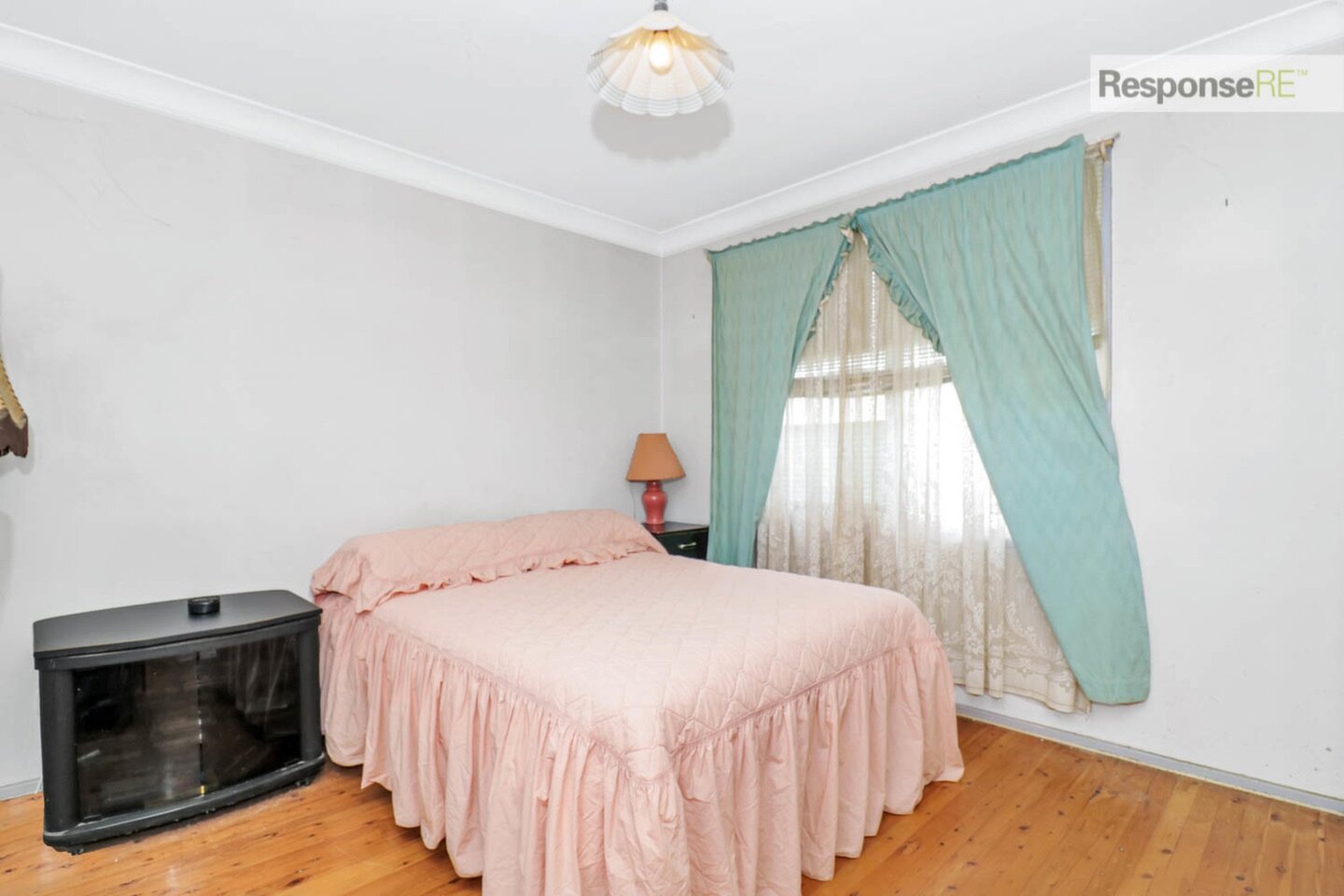 30 York Road, South Penrith Sold by Response Real Estate Penrith - image 1