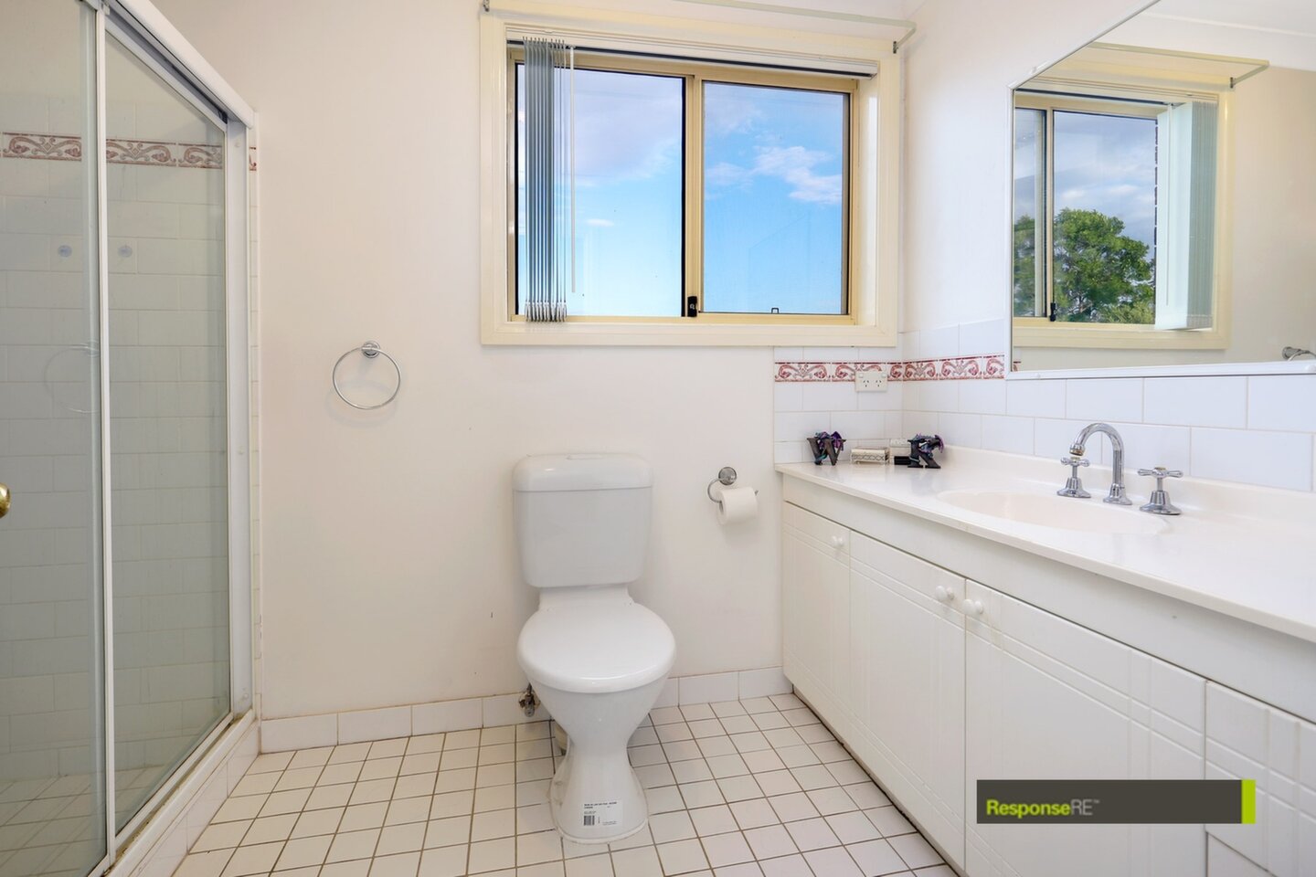 17 Dunna Place, Glenmore Park Sold by ResponseRE Norwest - image 1