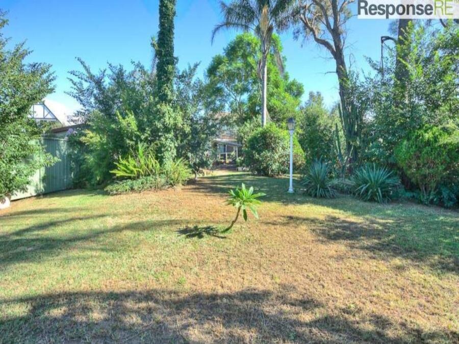 88 Ladbury Avenue, Penrith Sold by Response Real Estate Penrith - image 1
