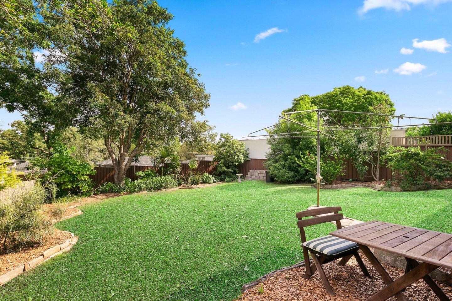 7 Tennyson Street, Winston Hills Sold by ResponseRE Walsh Sullivan Northmead - image 1