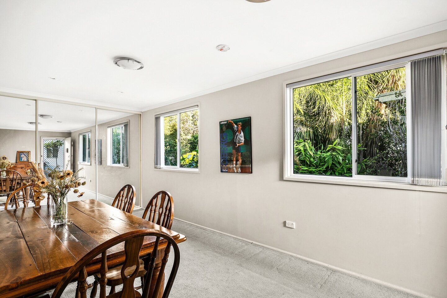 6 Veronica Crescent, Seven Hills Sold by ResponseRE Walsh Sullivan Northmead - image 1